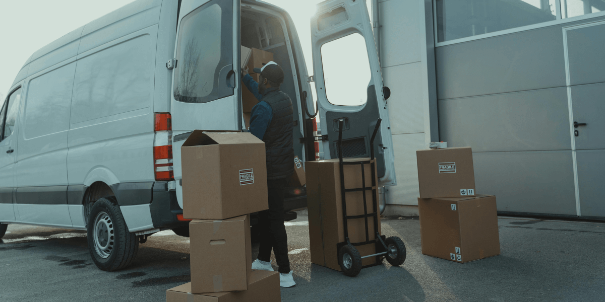 How Do Moving Companies Provide Boxes and What Types Are Available?