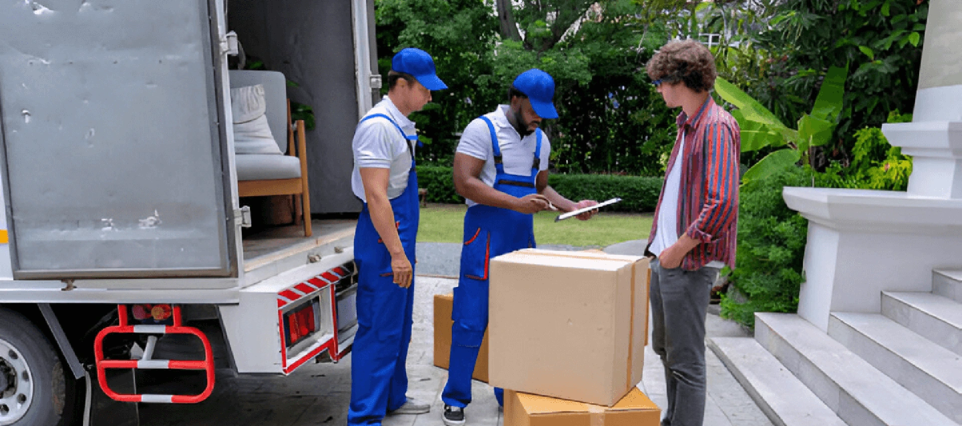 What Makes Our 3-Ton Pickup Services Stand Out in Dubai